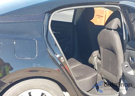 2021 Nissan Sentra S Xtronic Cvt z USA, uszkodzony, nr VIN 3N1AB8BV9MY327663